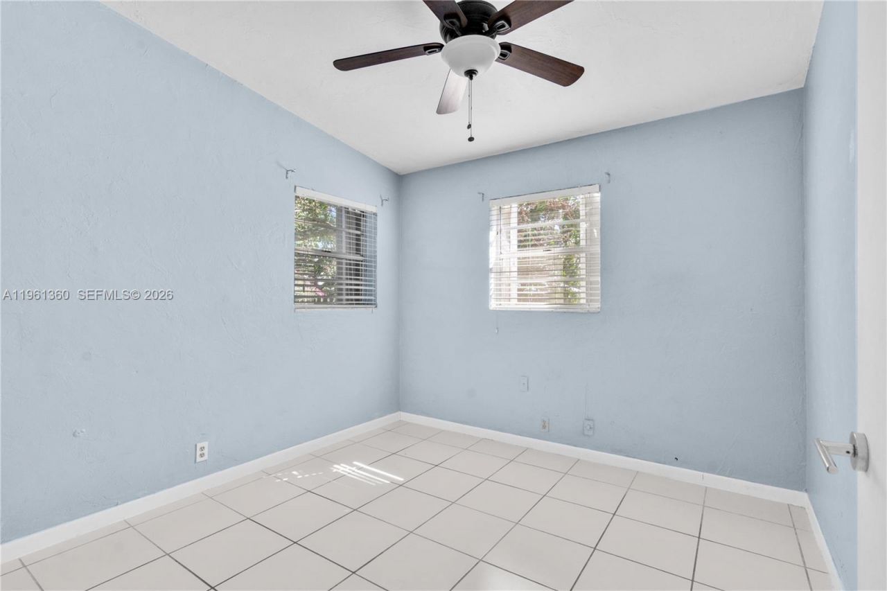 11535 Lincoln Blvd , Miami, FL 33176 Photo