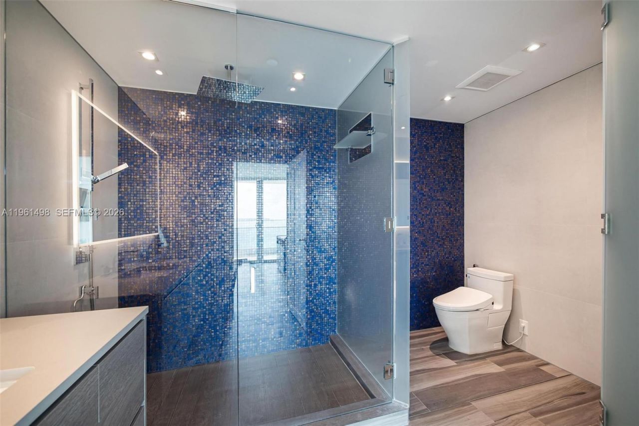 1331 Brickell Bay Dr , Unit BL-33, Miami, FL 33131 Photo