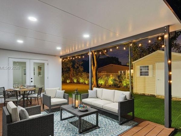 256 NW 78th Ter, Margate, FL 33063