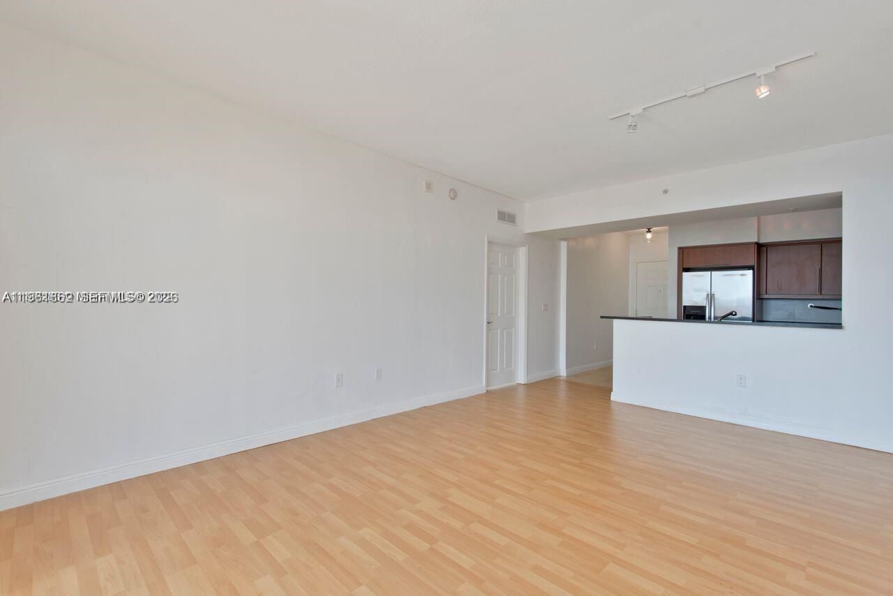 888 S Douglas Rd, Unit 1401, Coral Gables, FL 33134 Photo