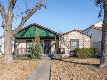 8406 Lakemont Drive, Dallas, TX 75209