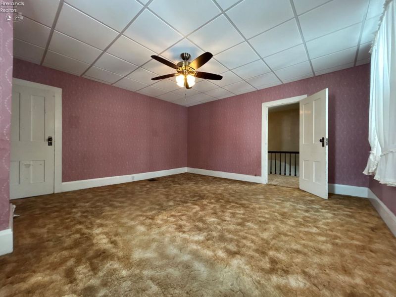 102 S Center, Milan, OH 44846 Photo 15