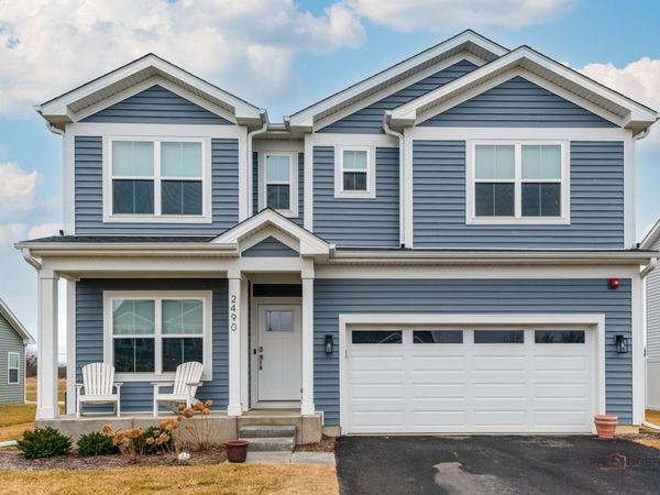 2490 Olivia Court, Wauconda, IL 60084