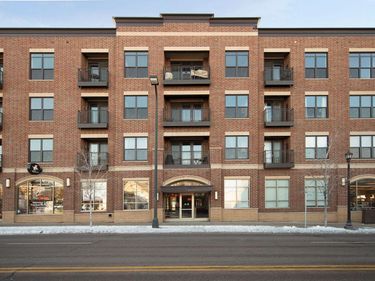15 E Franklin Avenue, Unit 306, Minneapolis, MN 55404