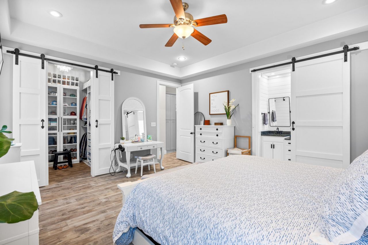 237 Outboard Dr. Photo 17