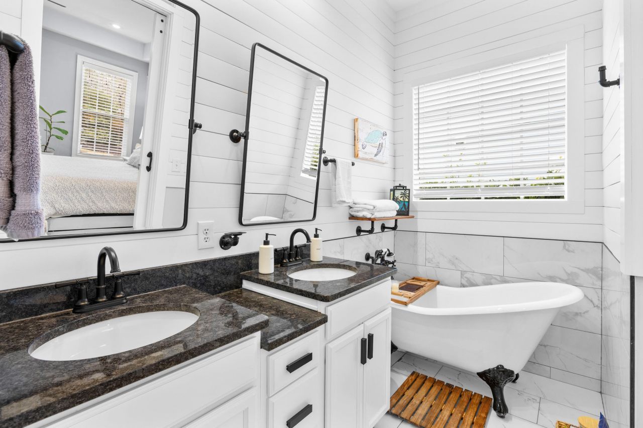 237 Outboard Dr. Photo 21