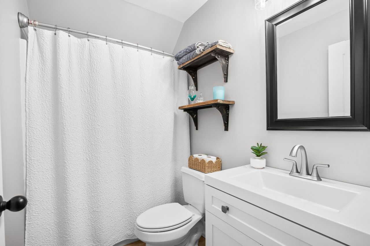 237 Outboard Dr. Photo 28