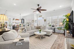 237 Outboard Dr. photo 4