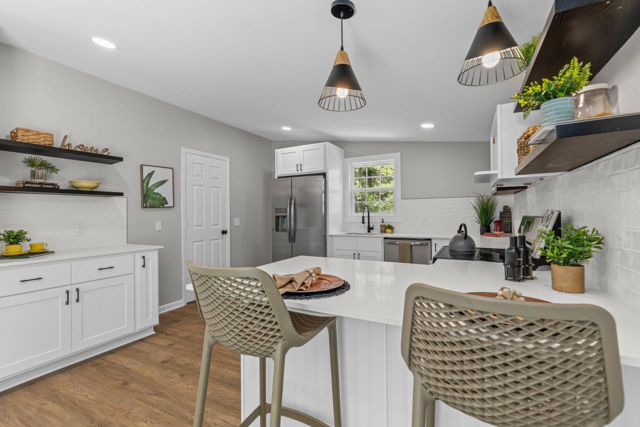 334 Glen Street Photo 11