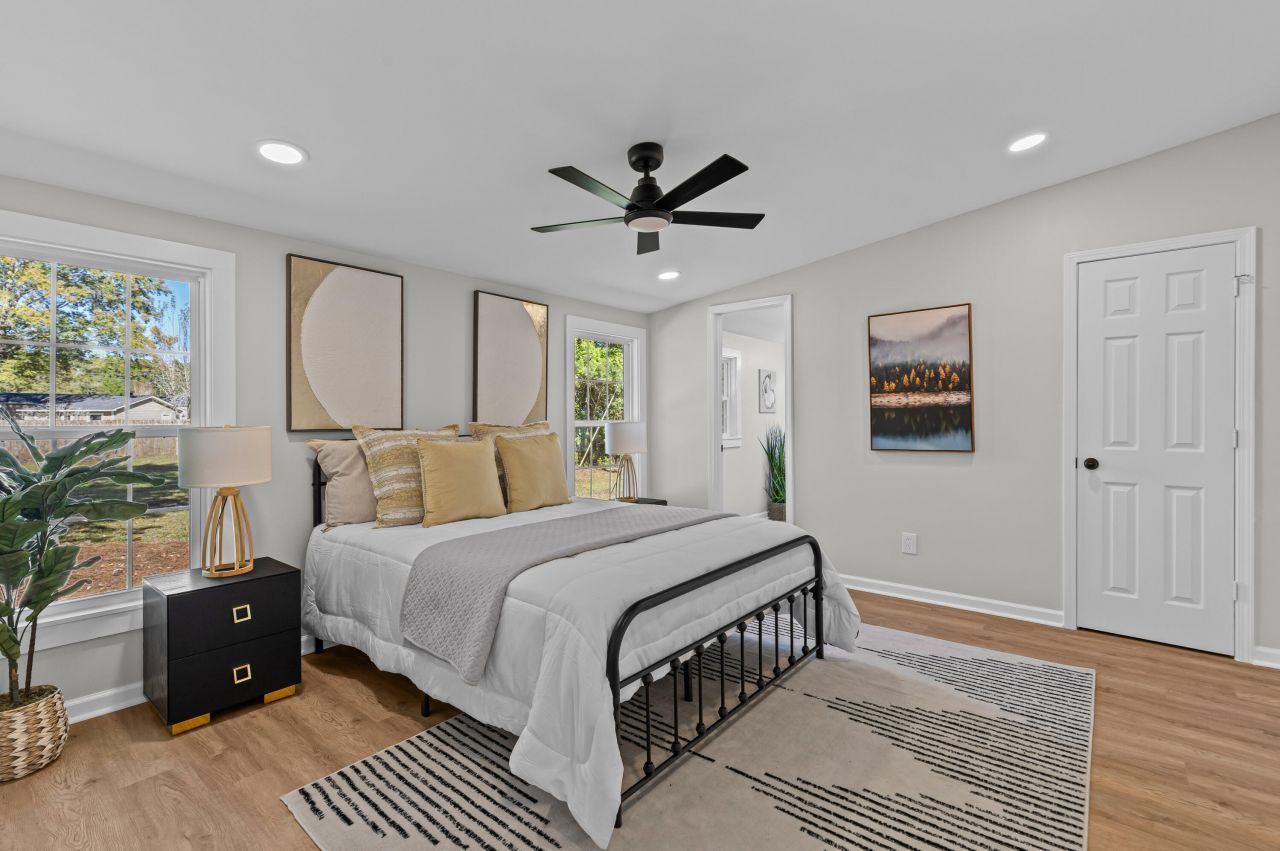 334 Glen Street Photo 14