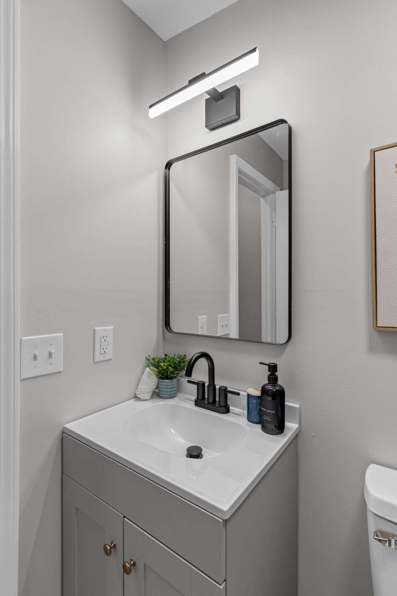 334 Glen Street Photo 22