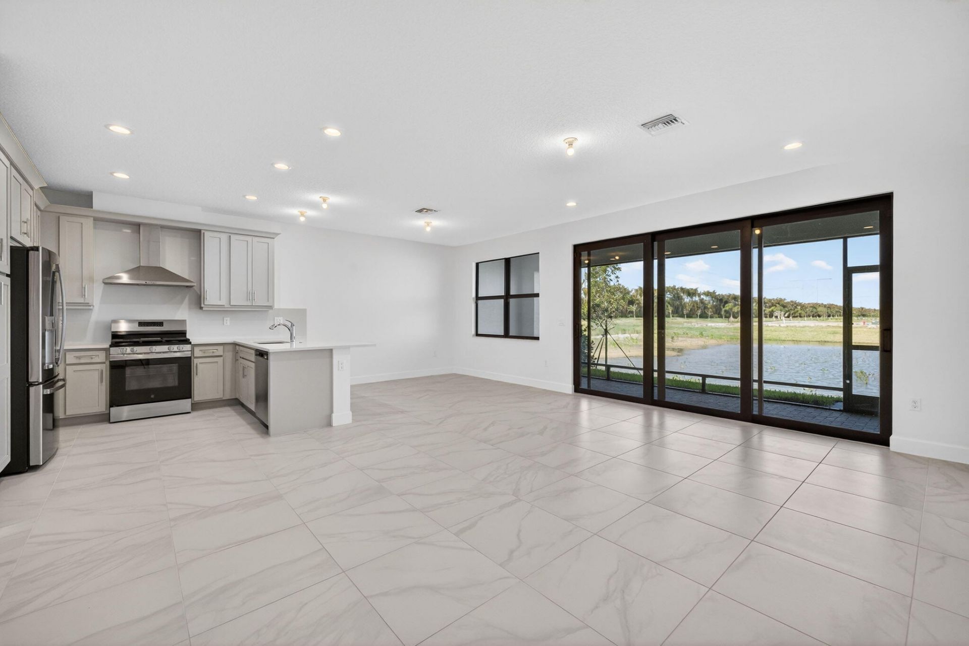 13589 SW Brightside Way, Port Saint Lucie, FL 34987 Photo