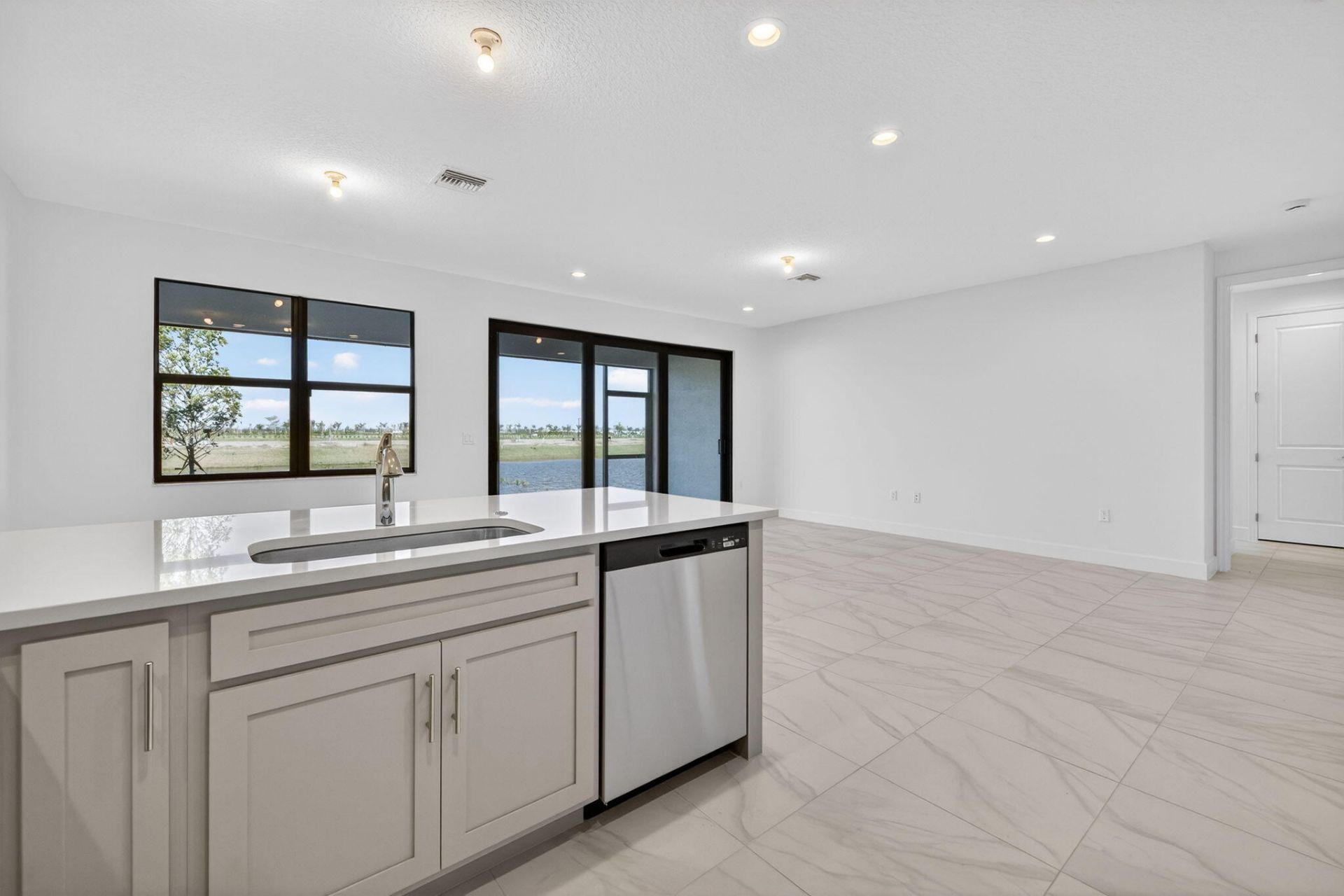 13589 SW Brightside Way, Port Saint Lucie, FL 34987 Photo