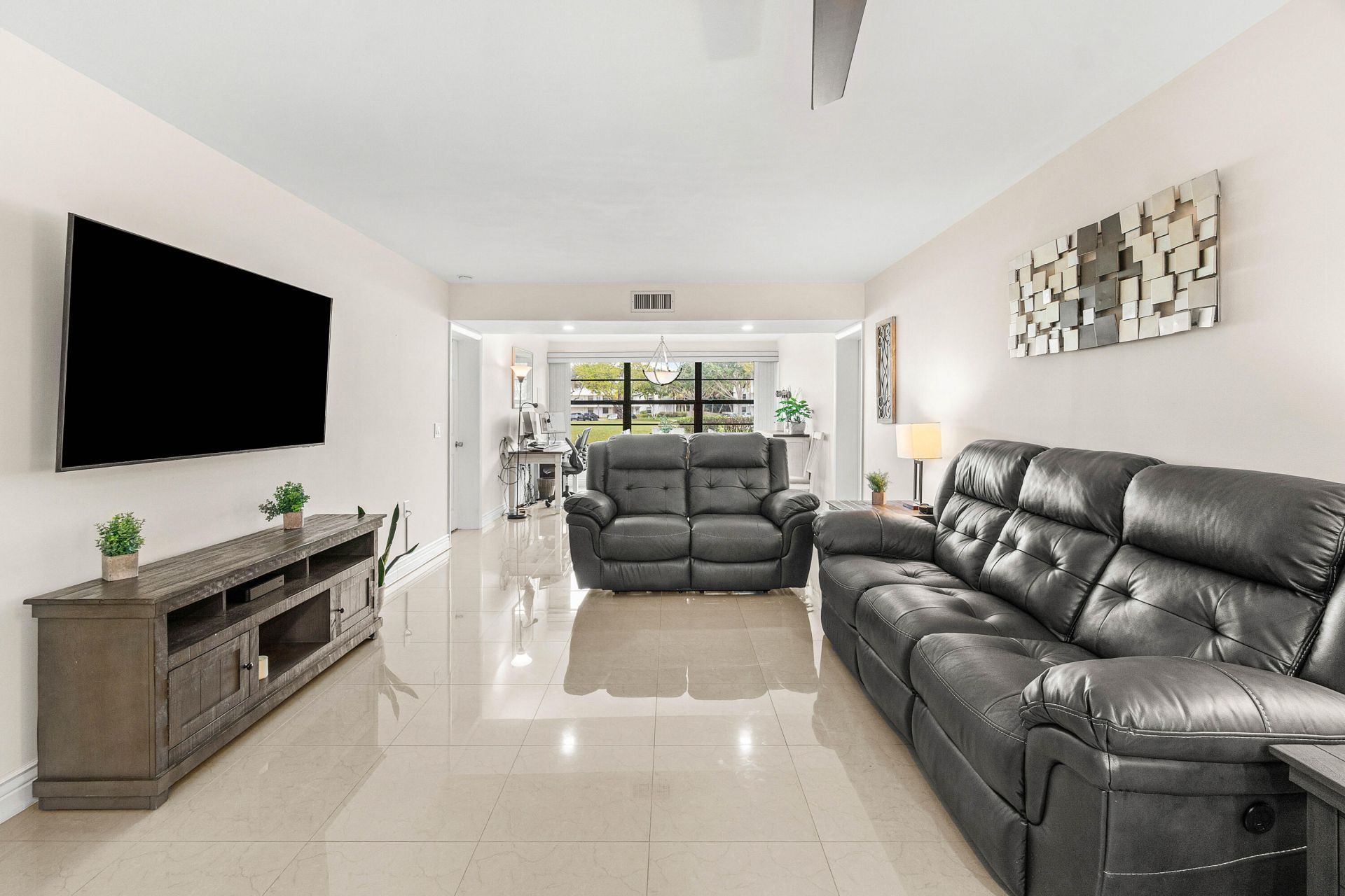 6049 Balboa Circle, Unit 103, Boca Raton, FL 33433 Photo