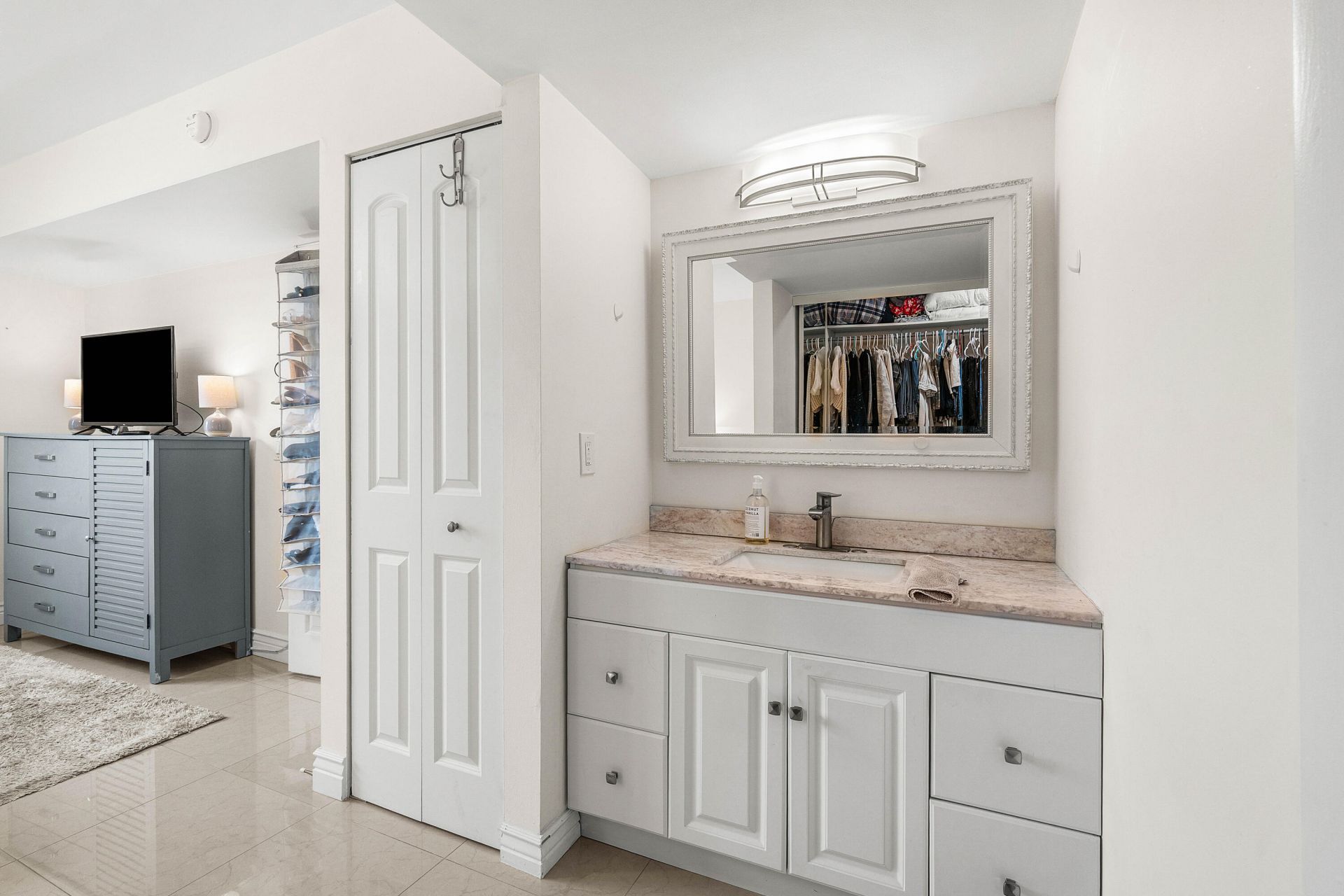 6049 Balboa Circle, Unit 103, Boca Raton, FL 33433 Photo