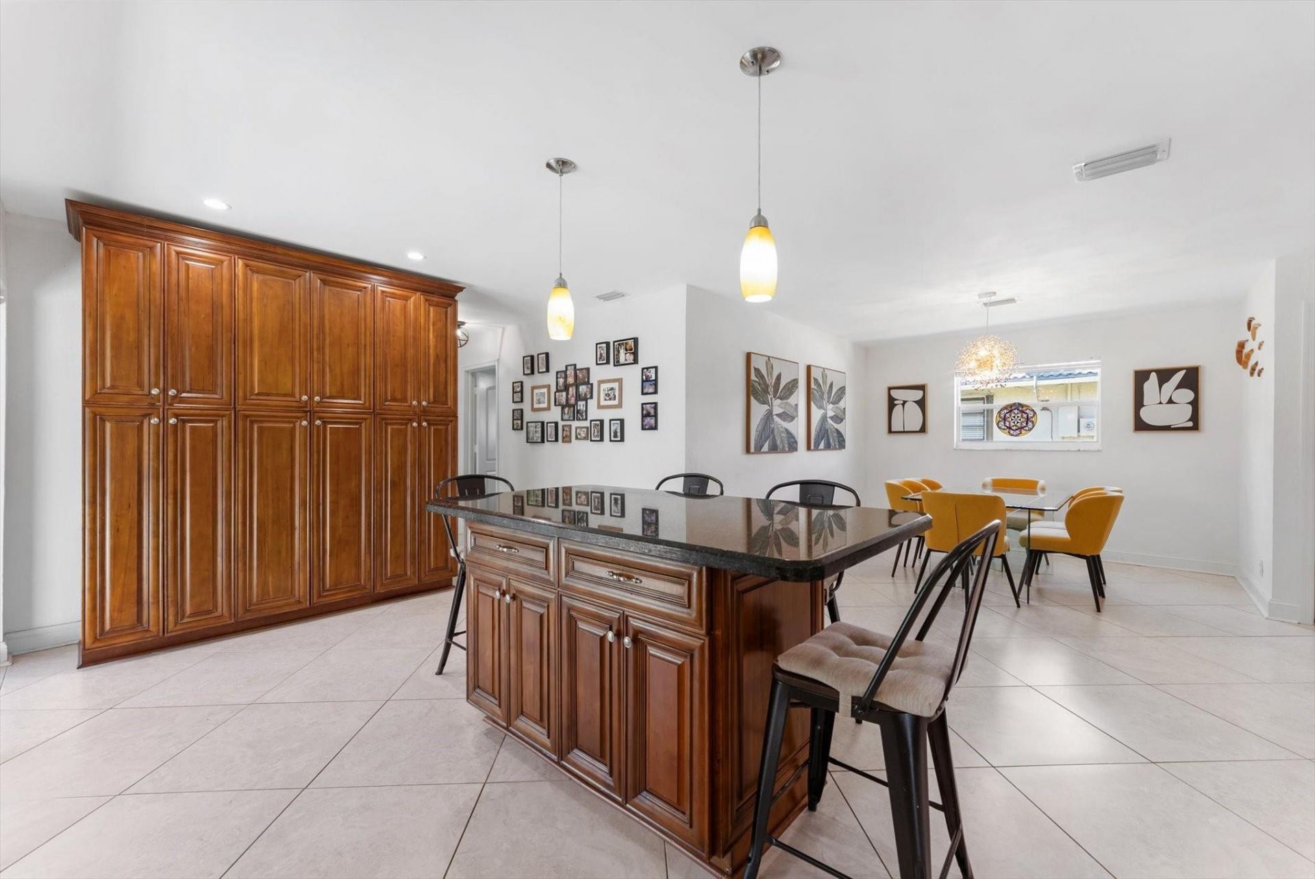 8264 Shadow Wood Boulevard, Coral Springs, FL 33071 Photo