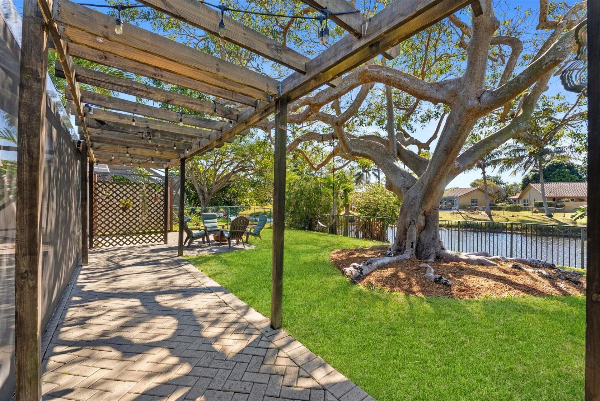 8264 Shadow Wood Boulevard, Coral Springs, FL 33071 Photo