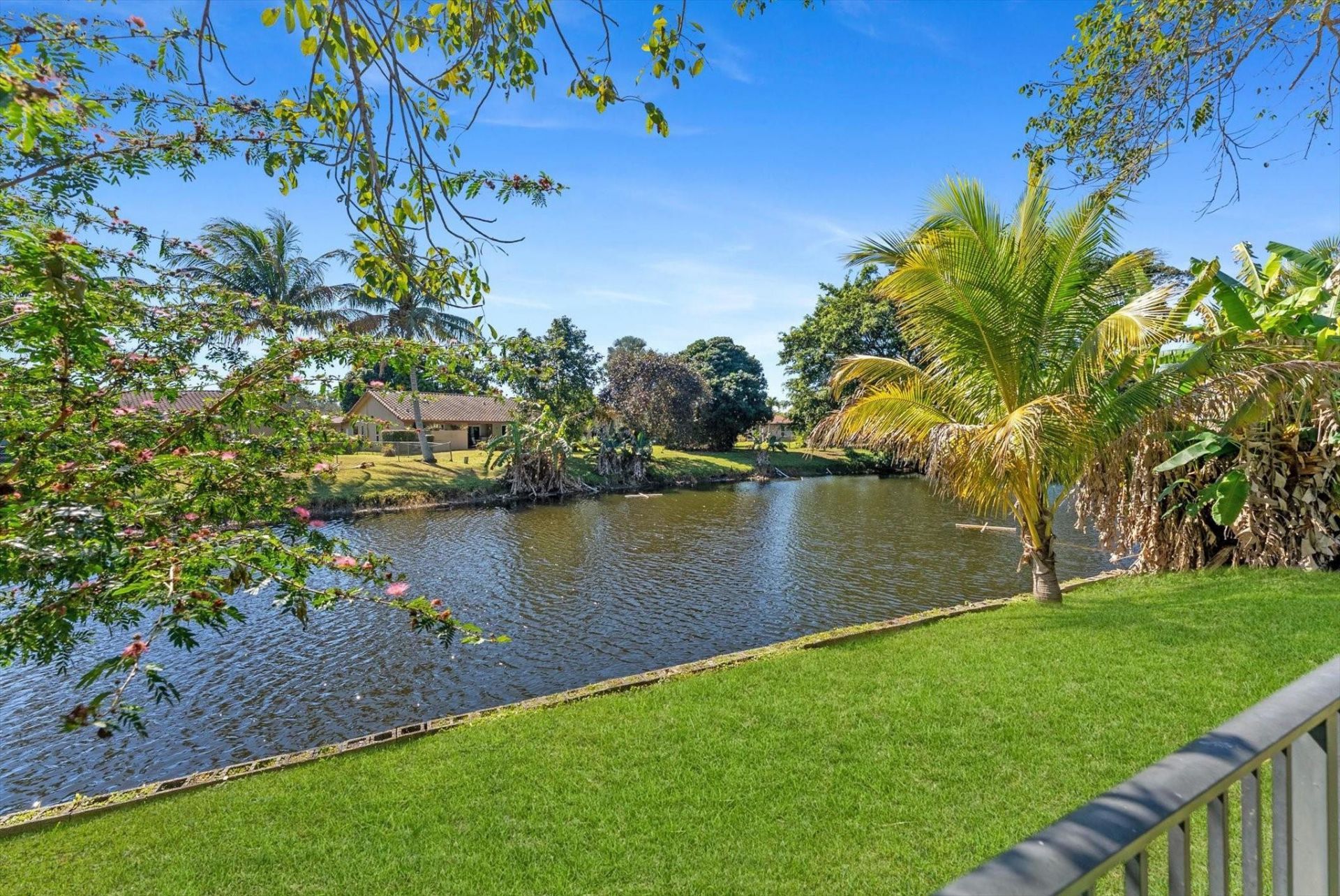 8264 Shadow Wood Boulevard, Coral Springs, FL 33071 Photo