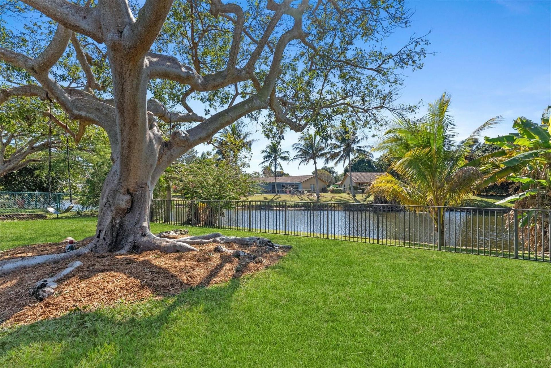 8264 Shadow Wood Boulevard, Coral Springs, FL 33071 Photo