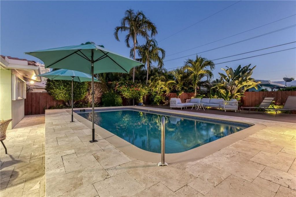 1984 Sailfish Place, Lauderdale by the Sea, FL 33062 Photo