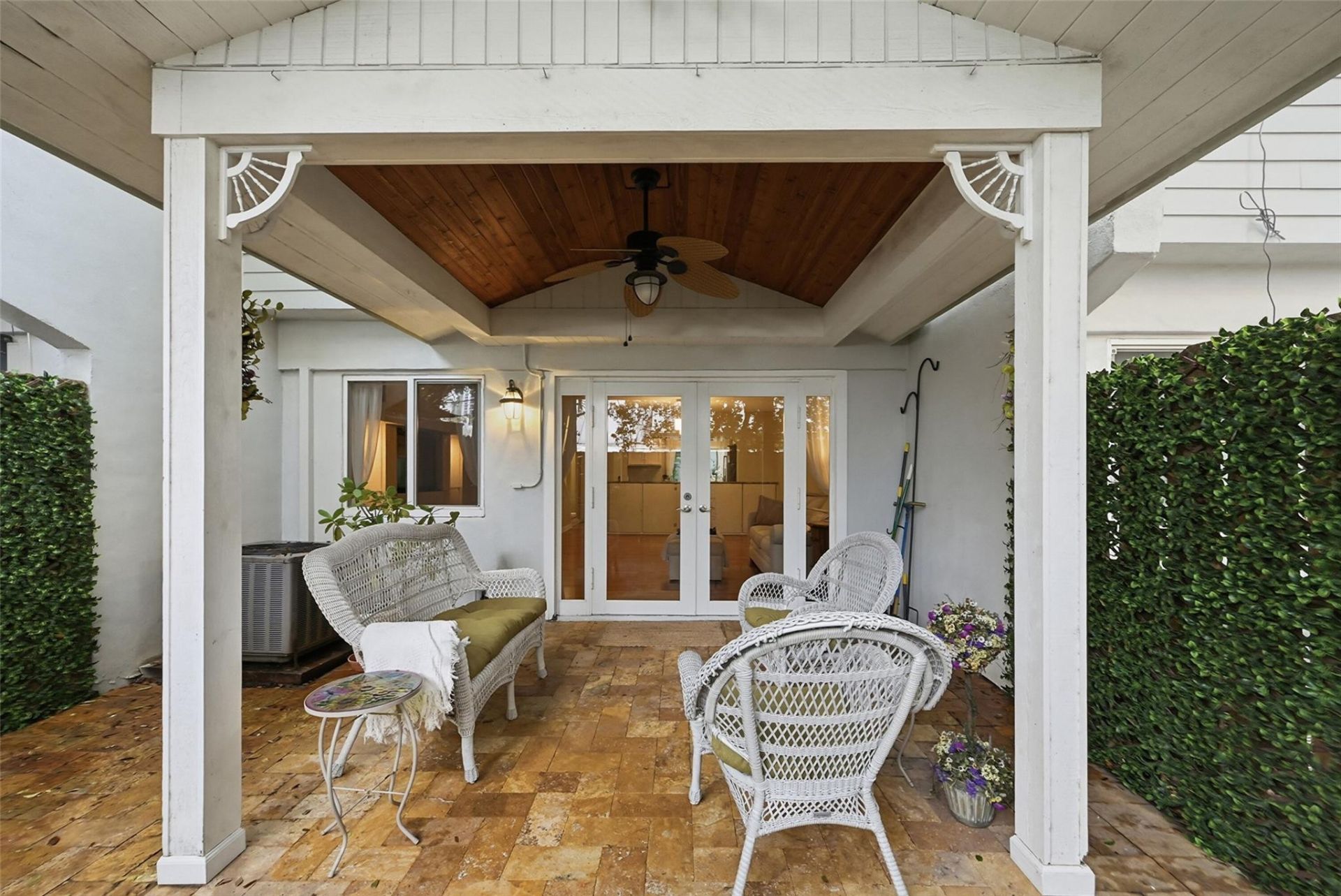 705 NE 1st Street, Unit 2, Fort Lauderdale, FL 33301 Photo