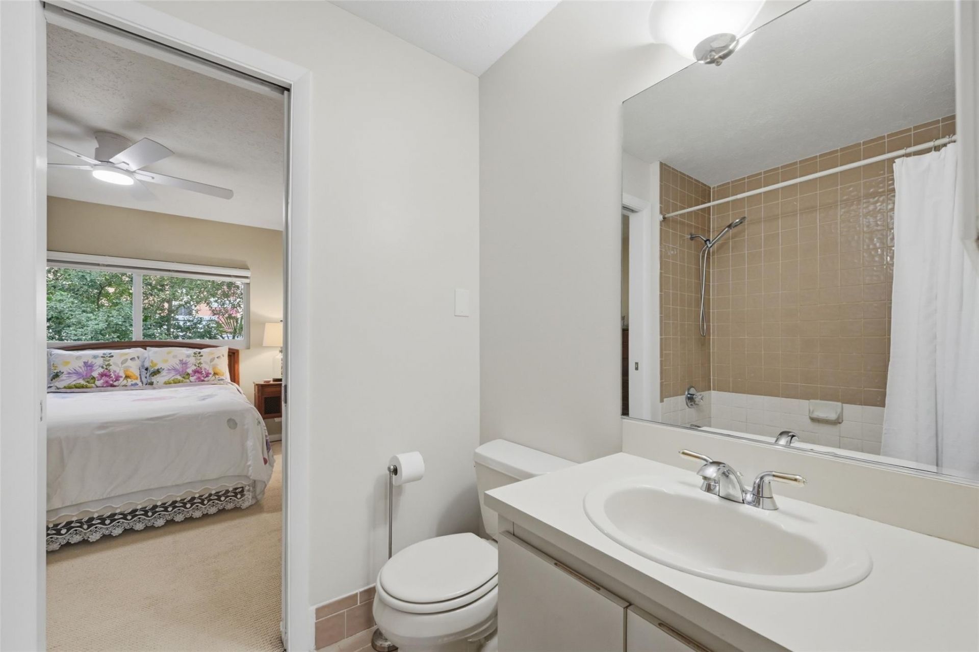 705 NE 1st Street, Unit 2, Fort Lauderdale, FL 33301 Photo