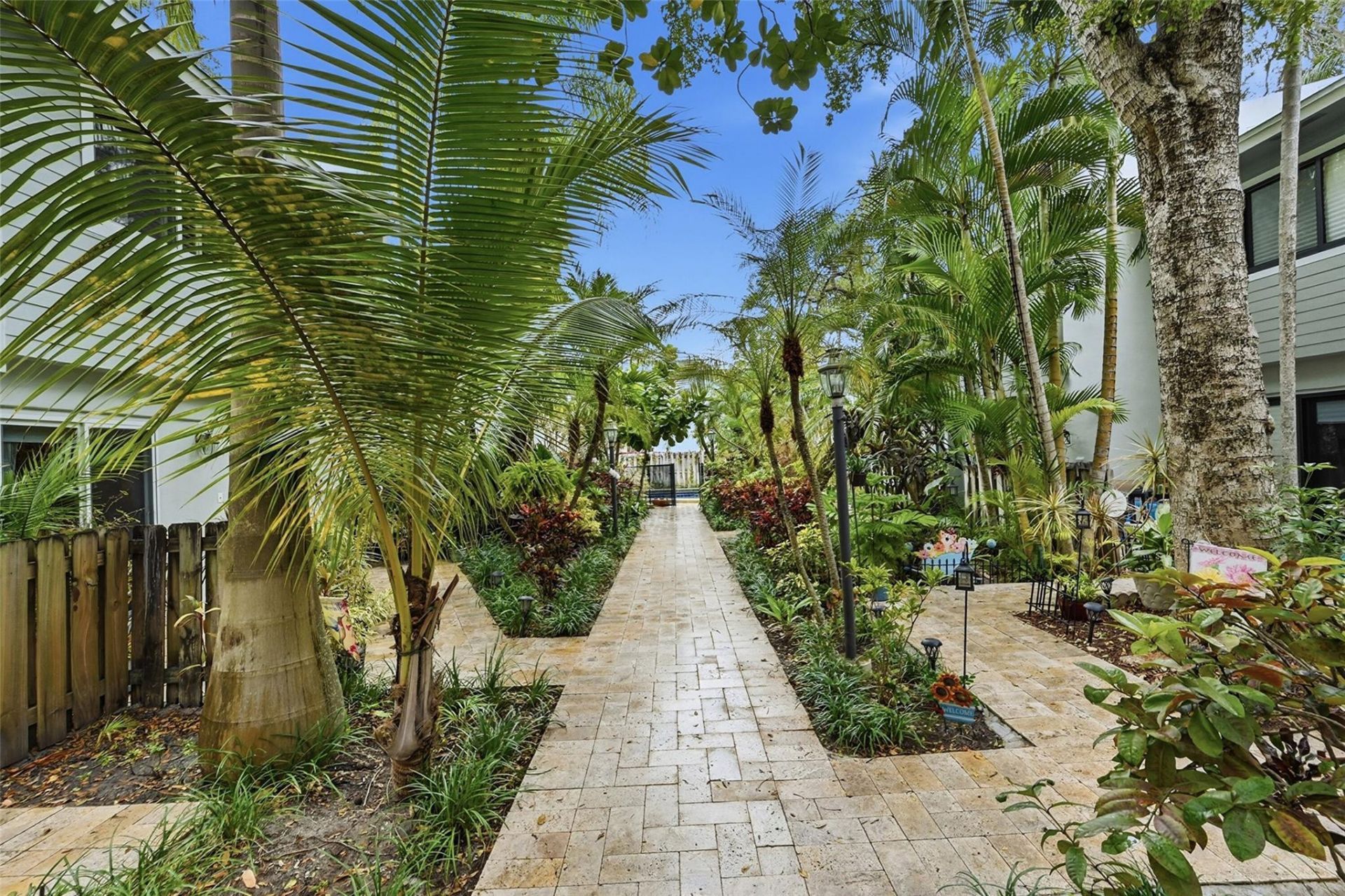 705 NE 1st Street, Unit 2, Fort Lauderdale, FL 33301 Photo