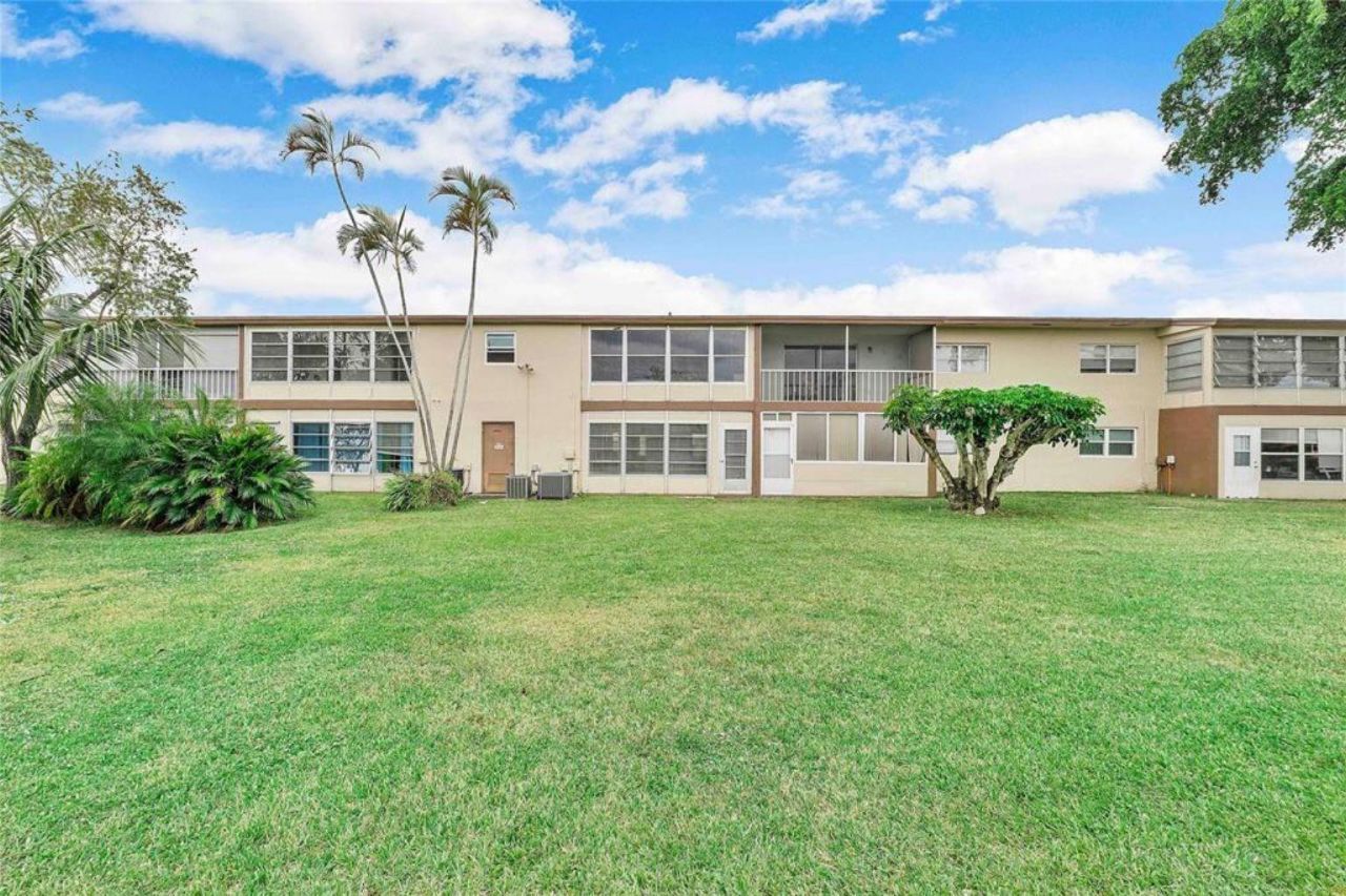 7500 NW 5th Court, Unit 104, Margate, FL 33063 Photo