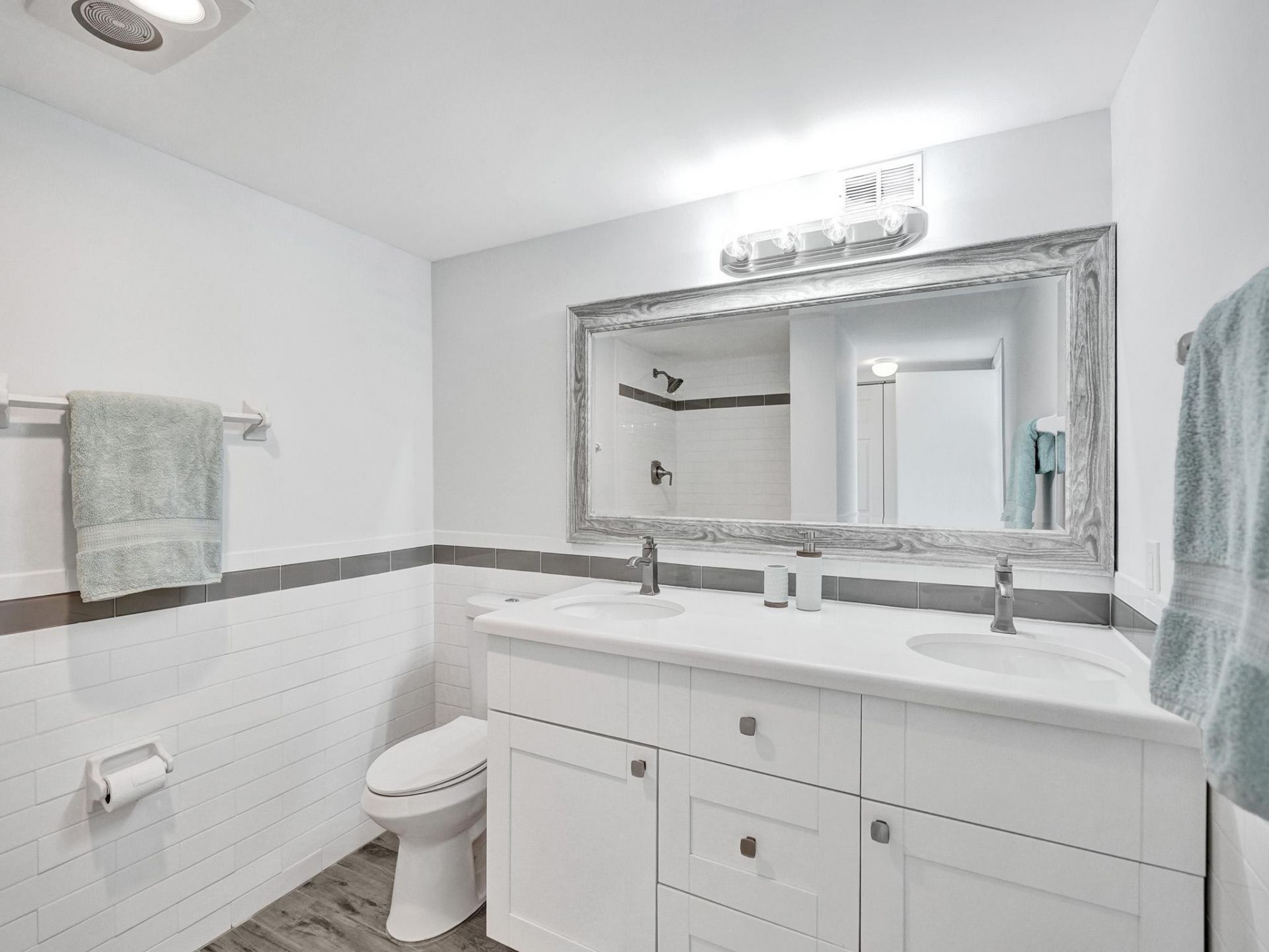 720 Bayshore Drive, Unit 302, Fort Lauderdale, FL 33304 Photo