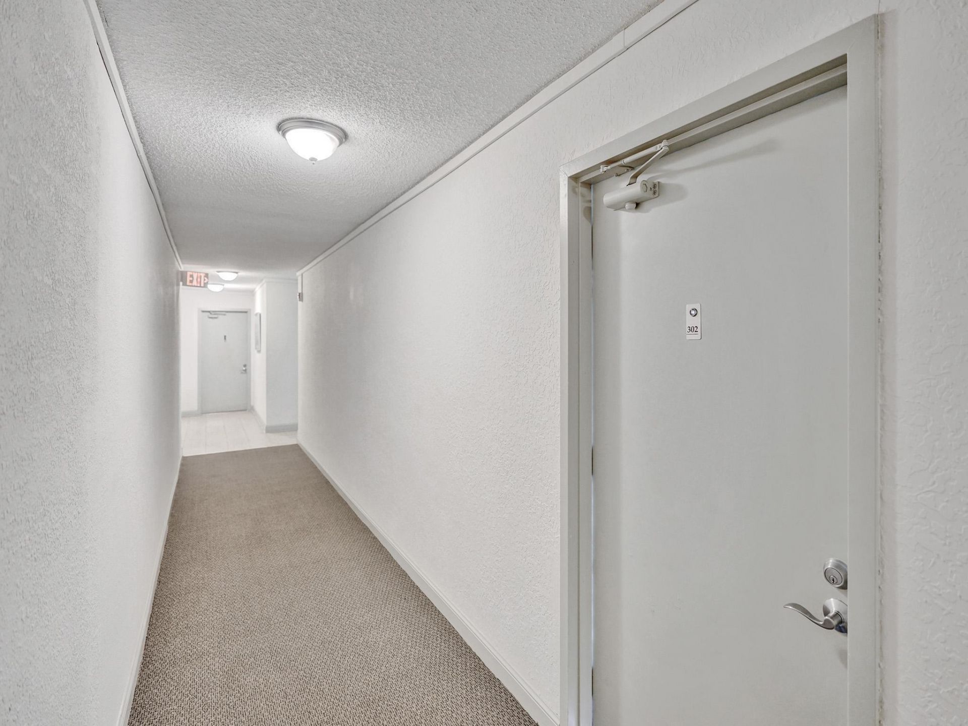 720 Bayshore Drive, Unit 302, Fort Lauderdale, FL 33304 Photo