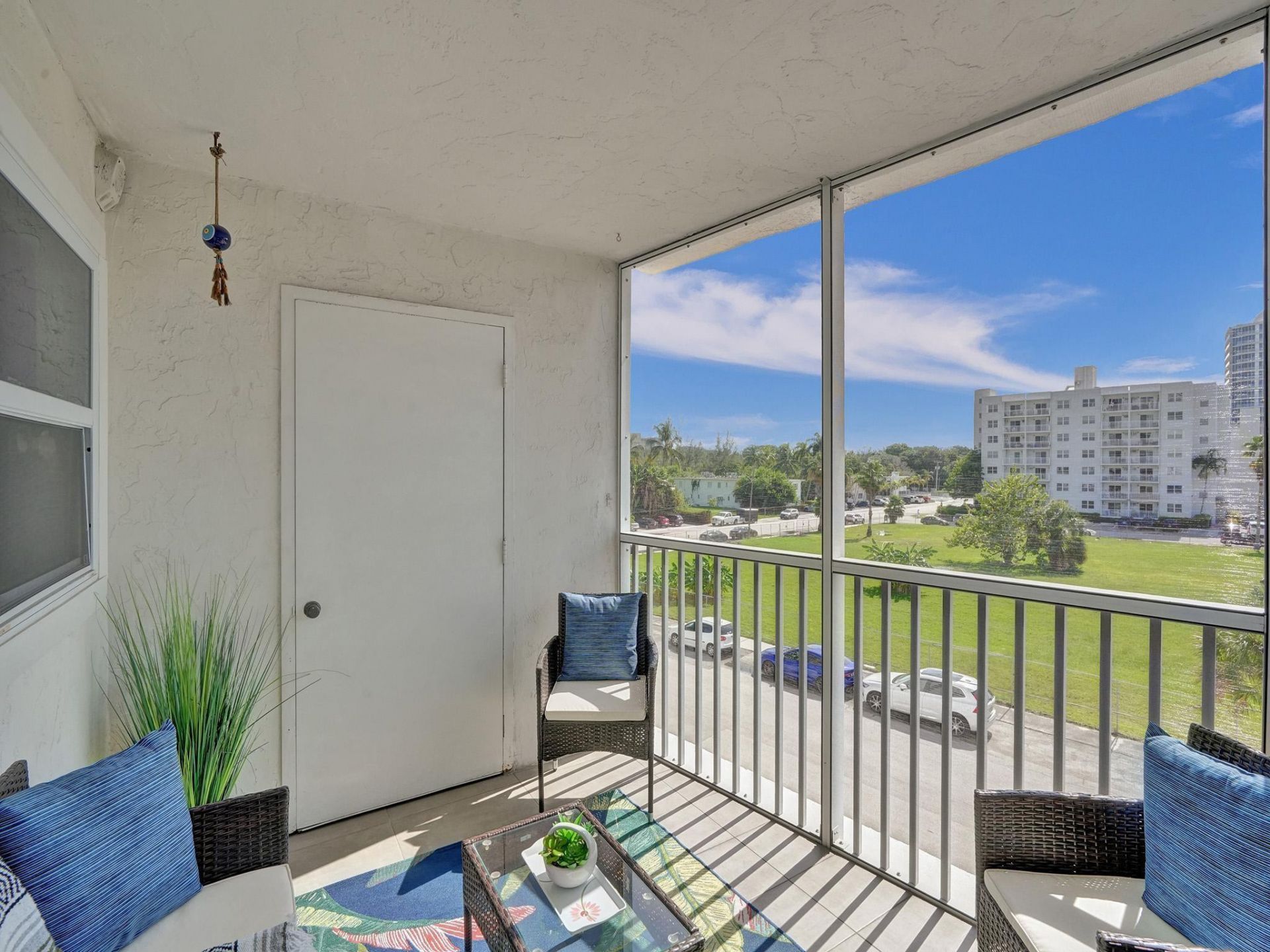 720 Bayshore Drive, Unit 302, Fort Lauderdale, FL 33304 Photo
