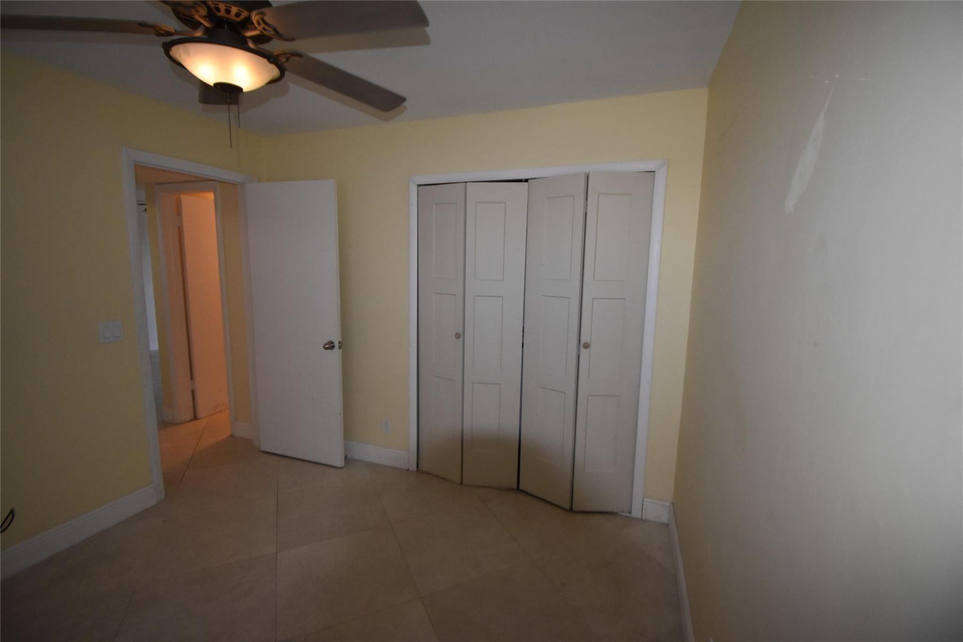 10120 Sunrise Lakes Boulevard, Unit 405, Sunrise, FL 33322 Photo