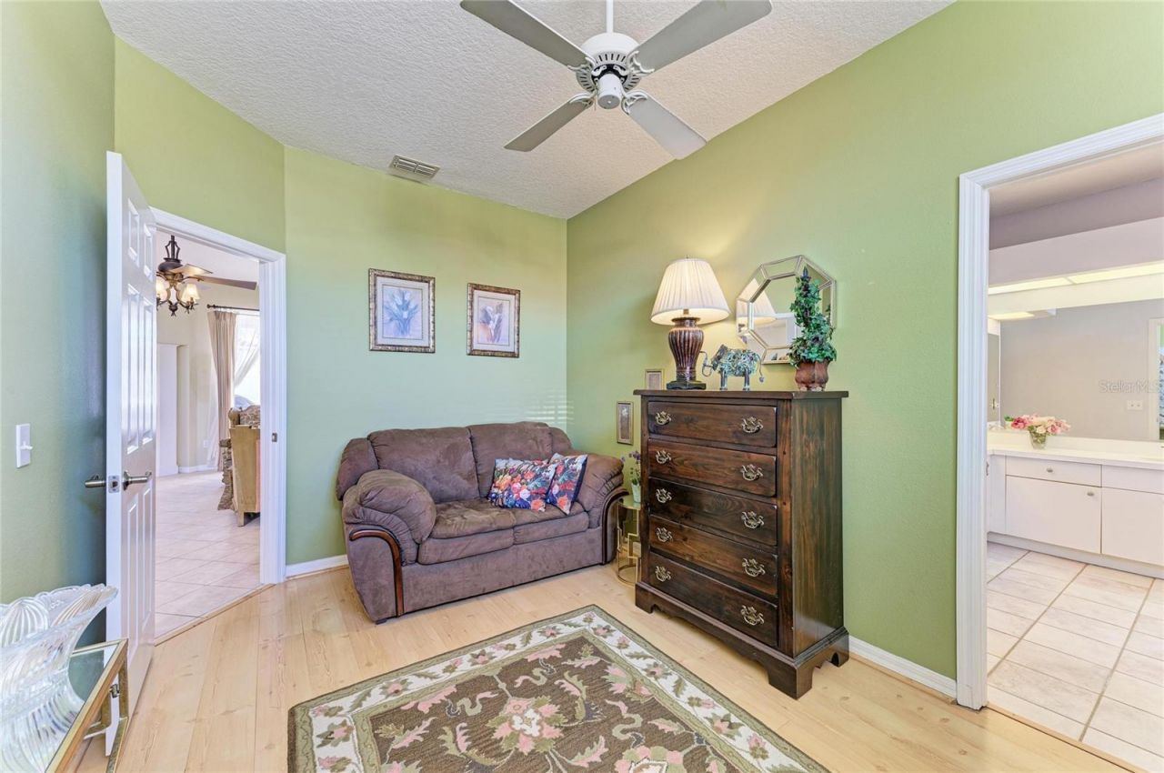 7122 42nd Court E, Sarasota, FL 34243 Photo