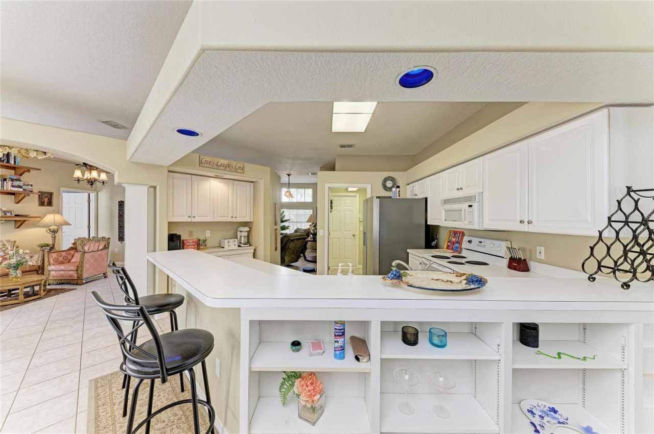 7122 42nd Court E, Sarasota, FL 34243 Photo