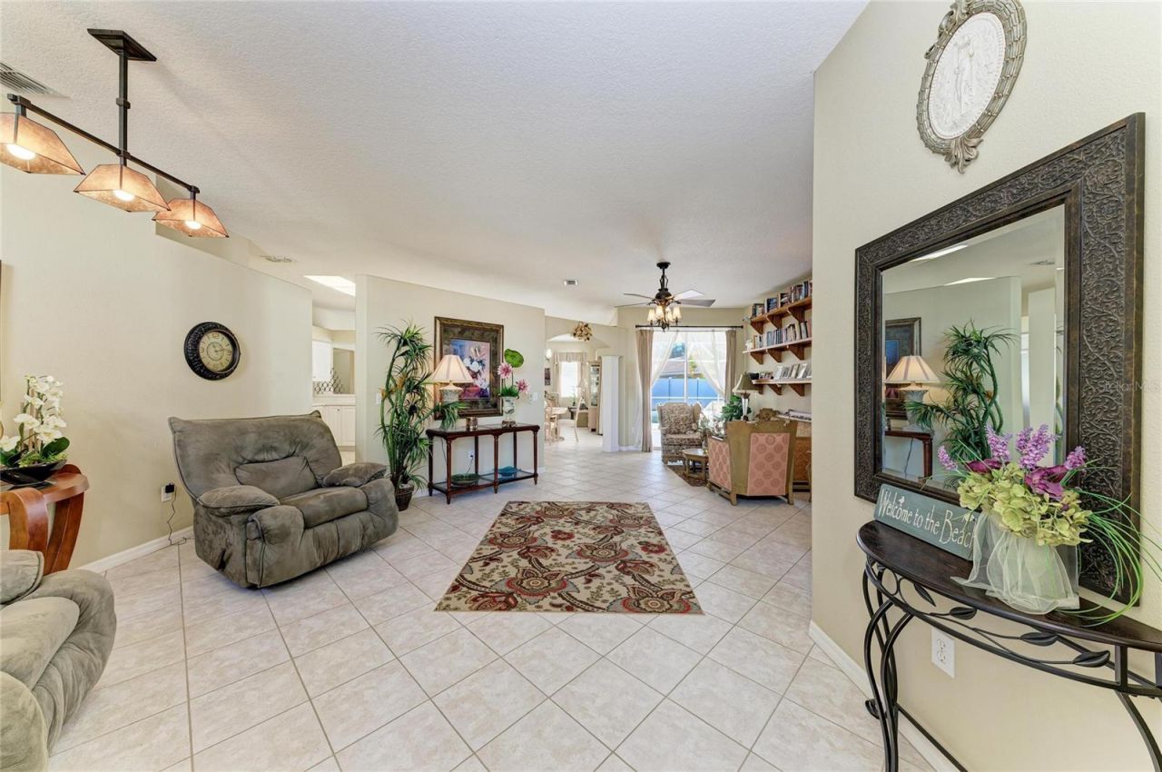 7122 42nd Court E, Sarasota, FL 34243 Photo