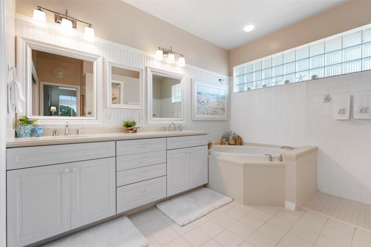 604 Crossfield Circle, Unit 31, Venice, FL 34293 Photo