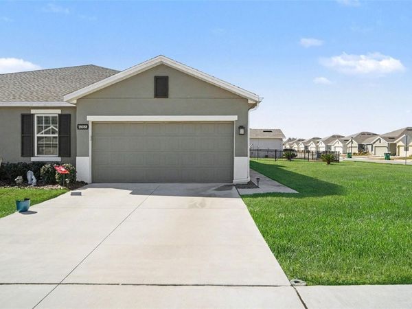 18088 TURNING LEAF CIRCLE, LAND O LAKES, FL 34638