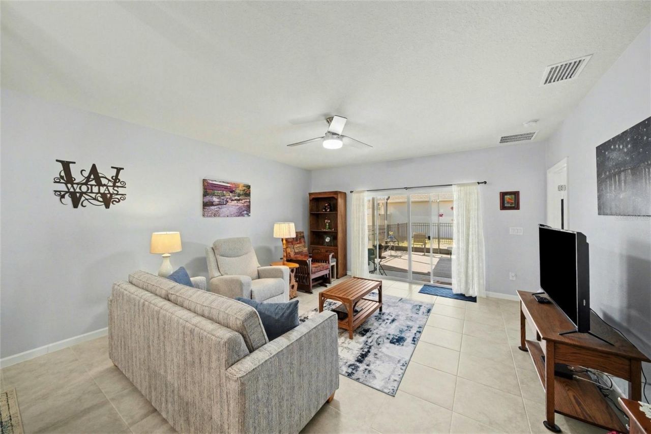18088 Turning Leaf Circle, Land O Lakes, FL 34638 Photo