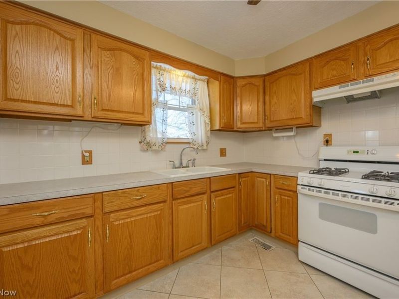 213 Genoa Avenue SW, Massillon, OH 44646 Photo 28