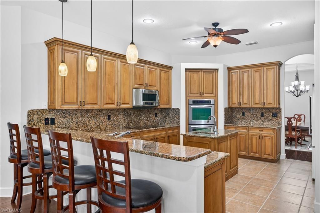 10113 Salisbury Ct, Fort Myers, FL 33913 Photo