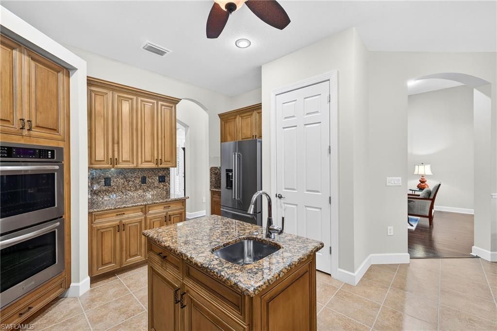 10113 Salisbury Ct, Fort Myers, FL 33913 Photo