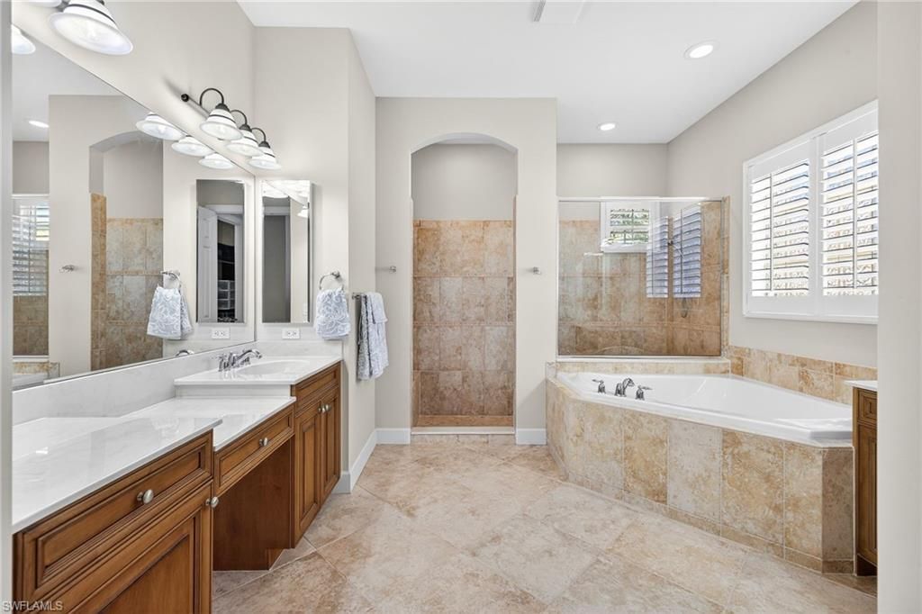 10113 Salisbury Ct, Fort Myers, FL 33913 Photo