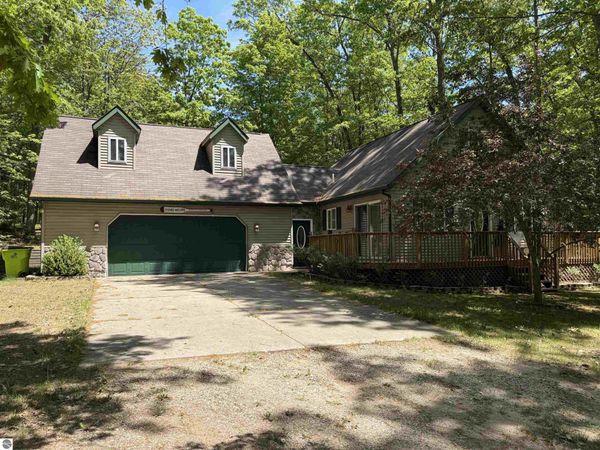 144 Garfield, Roscommon, MI 48653