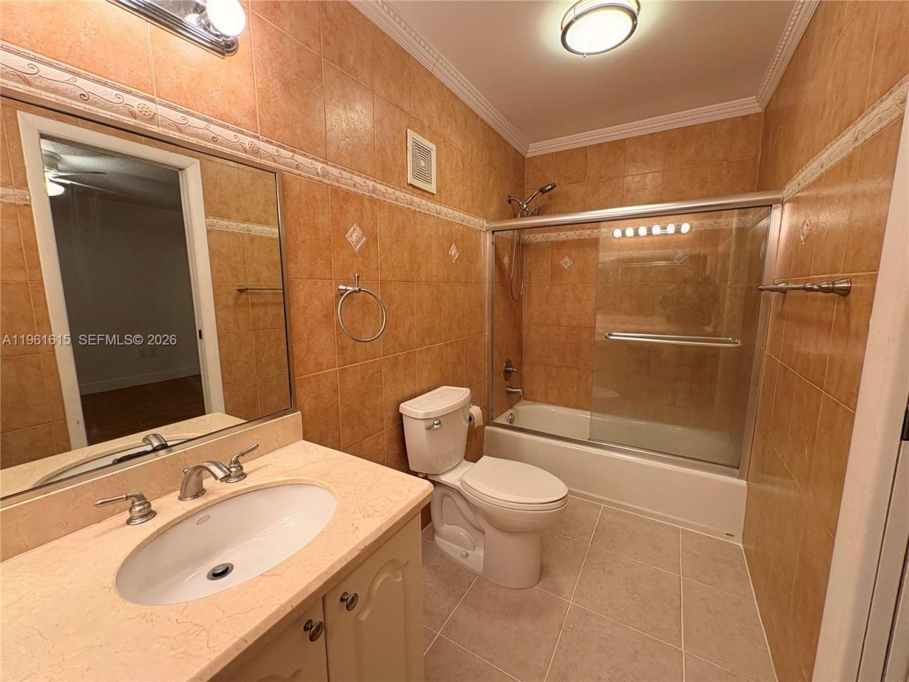 3855 Estepona Ave, Unit 10-D-1, Doral, FL 33178 Photo