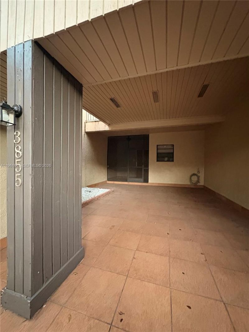 3855 Estepona Ave, Unit 10-D-1, Doral, FL 33178 Photo