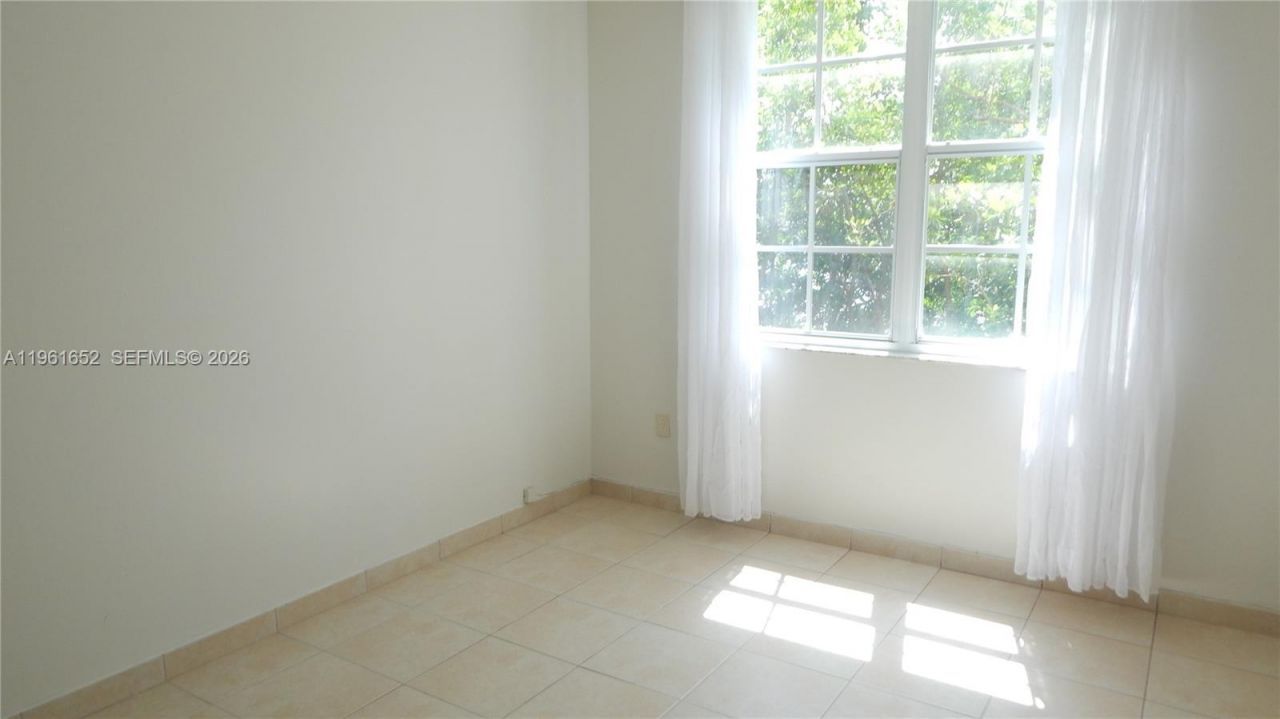 19877 E Country Club Dr, Unit 3104, Aventura, FL 33180 Photo