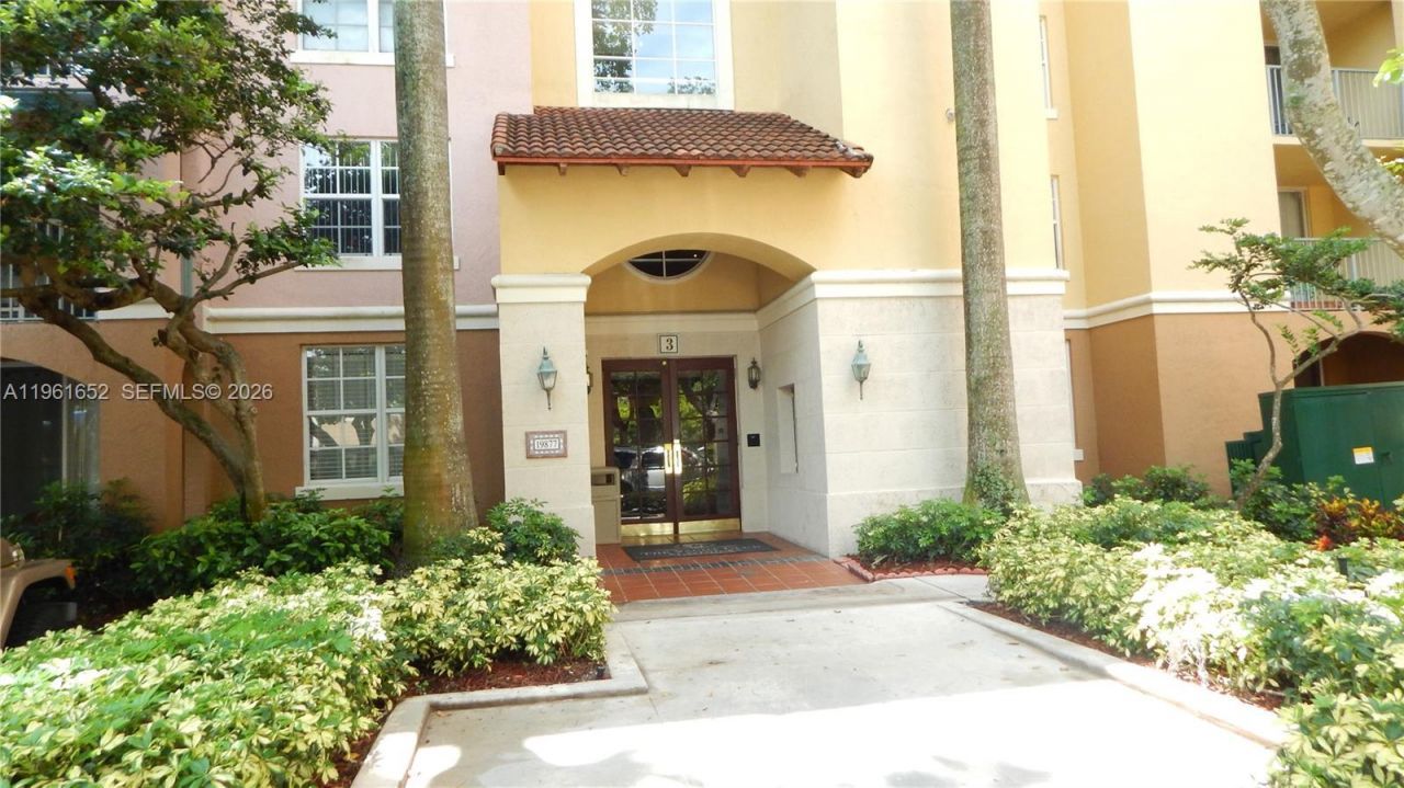 19877 E Country Club Dr, Unit 3104, Aventura, FL 33180 Photo