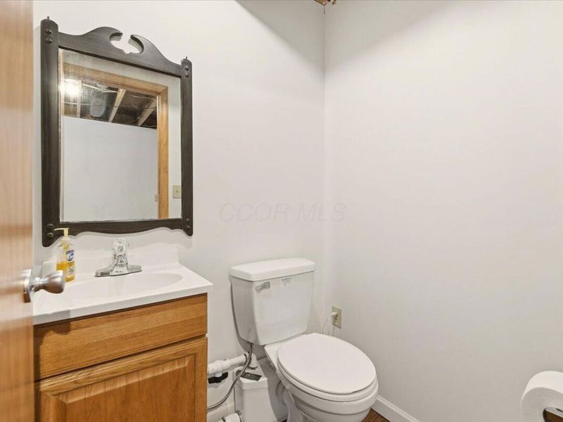 5249 Johnstown Road, Mount Vernon, OH 43050 Photo 23