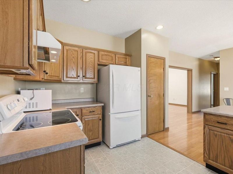 5249 Johnstown Road, Mount Vernon, OH 43050 Photo 7