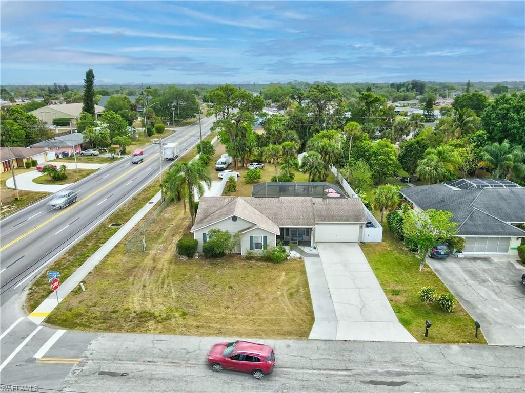 32 Lincoln Ave, Lehigh Acres, FL 33936 Photo